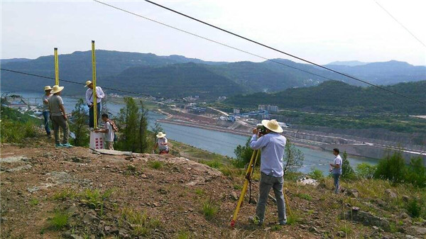 鴻達(dá)工程測(cè)繪與威遠(yuǎn)水利局達(dá)成合作